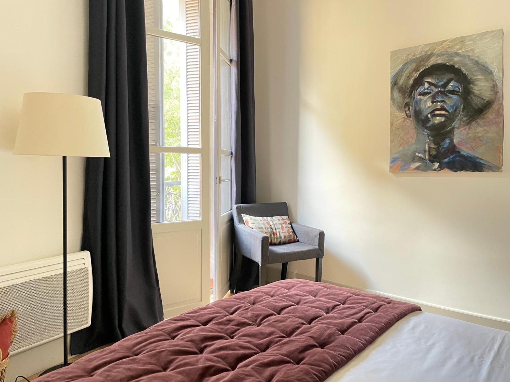 Nimes , Appartement Renove Dans Immeuble Classe. Екстериор снимка